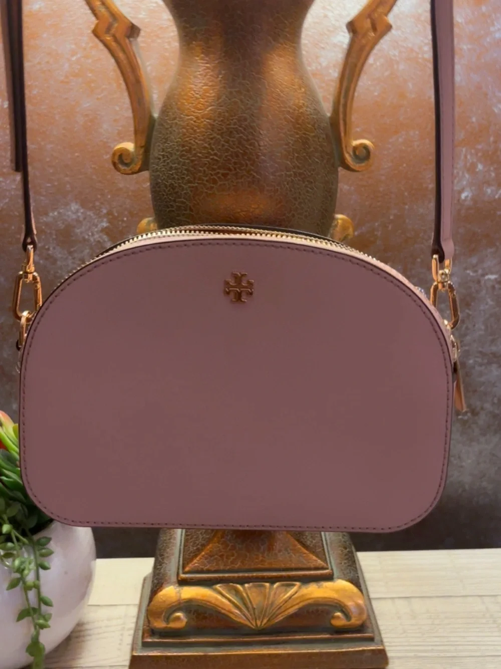 NWOT ~ Authentic Tory Burch Pink Leather Dome Camera Crossbody Bag W/Dustbag
